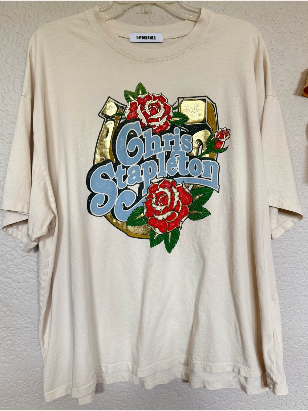 EXCELLENT DAYDREAMER CHRIS STAPLETON HORSESHOE GRAPHIC TEE, ONE SIZE